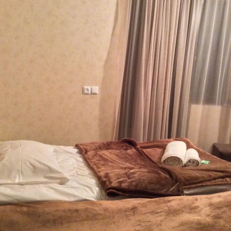 Guest House Chuta In Lagami Местия Екстериор снимка